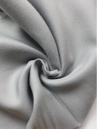 GZ- LEEN  R65% T35% L68014 正面照